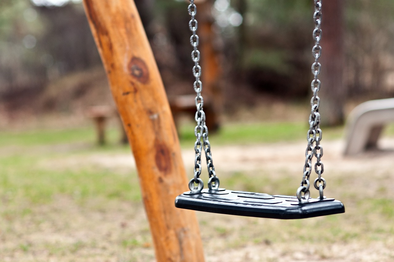 A Guide to Assembling a Wooden Swing Set